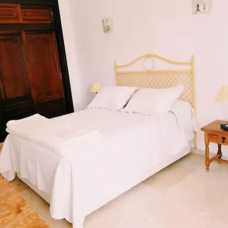 Mayoral Frontline Apartment Marbella